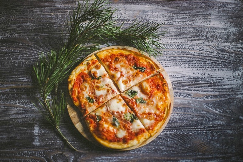 Рецепт вегетарианской пиццы «Маргарита»