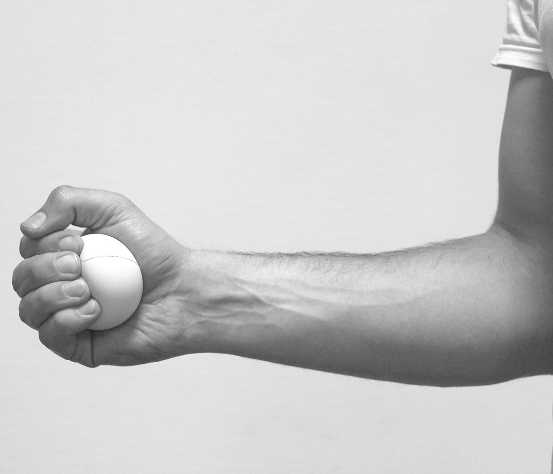 Упражнения после перелома лучевой кости руки